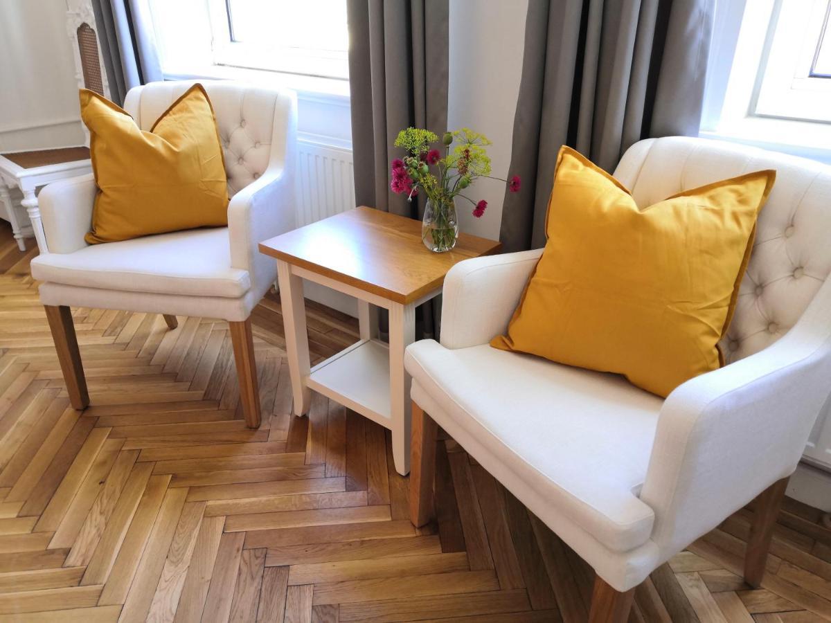 Apartment Im Alten Rathaus Dahlenburg ภายนอก รูปภาพ